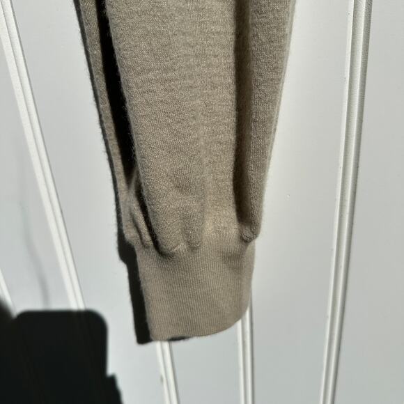 Frenckenberger 100% Cashmere Leg Warmers Chalk One Size NWOT $485 Retail - Picture 6 of 9